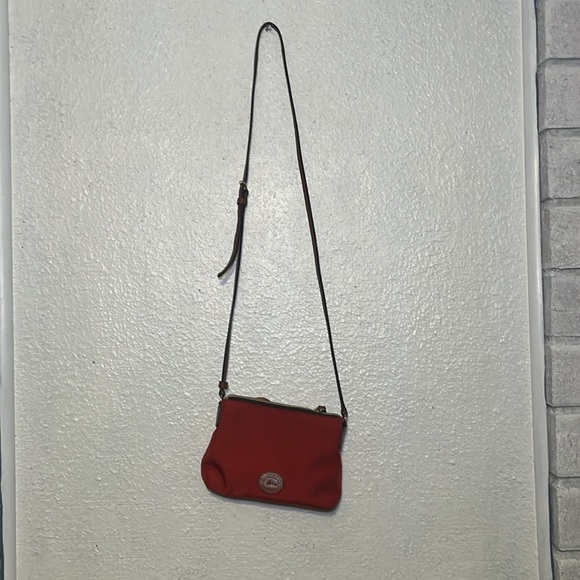 Dooney and Bourke orange small Crossbody bag made of canvas - Picture 2 of 10